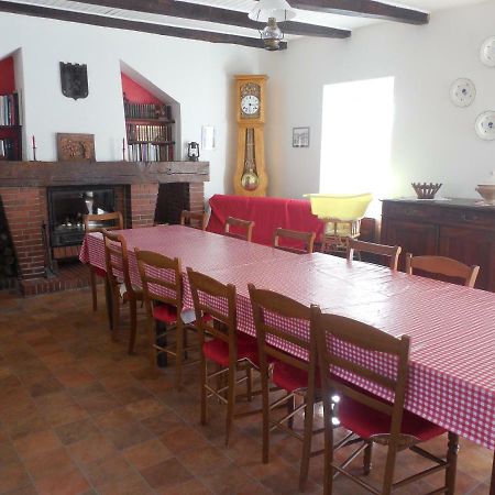 Gite De Carbonies Saint-Félix-de-Lunel Eksteriør billede